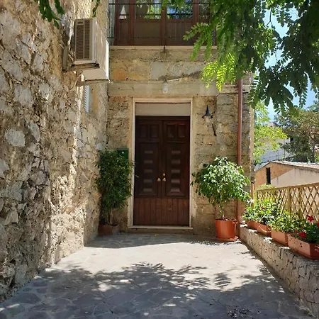 La Casa Di Antonio And * Palinuro