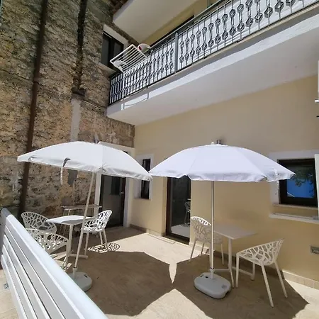 La Casa Di Antonio And Guest house Palinuro